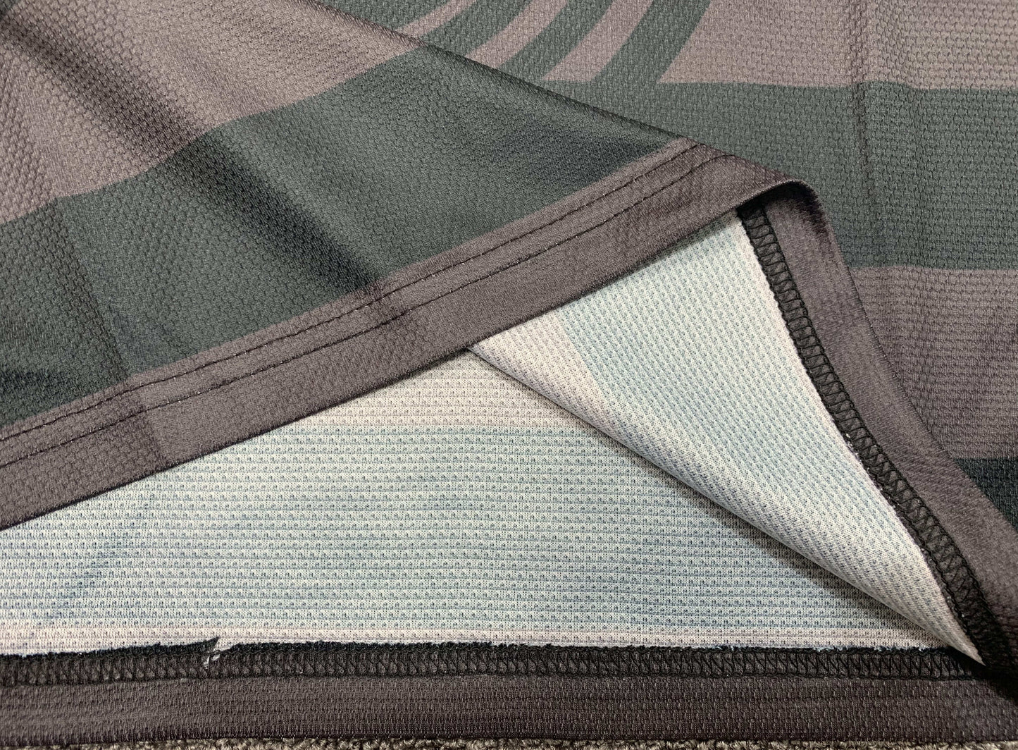 Inter Milan 97/98 Away Retro Football Jersey – Ronaldo #10 or Simeone #14