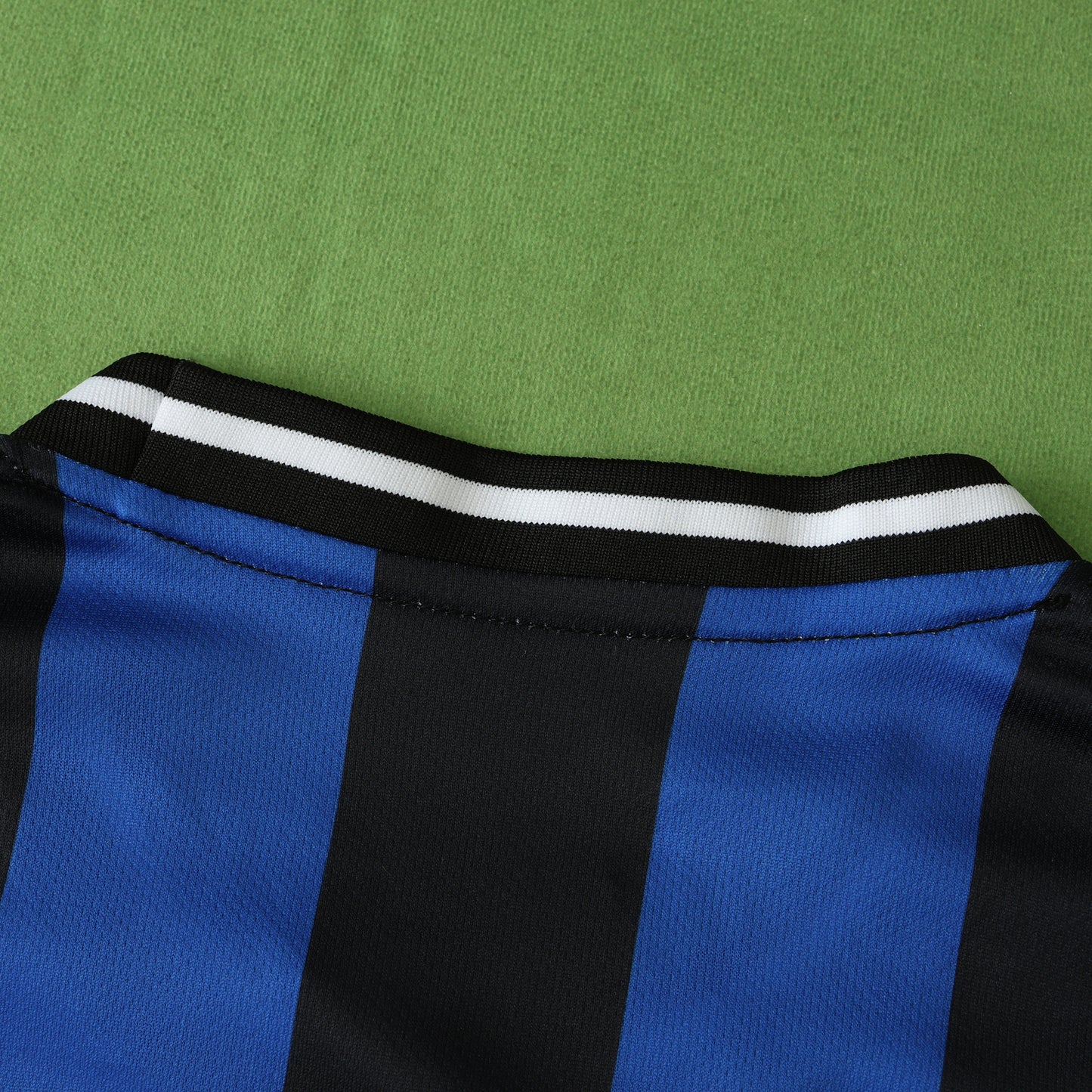 Inter Milan 09/10 Kids Home Football Kit – Jersey + Shorts