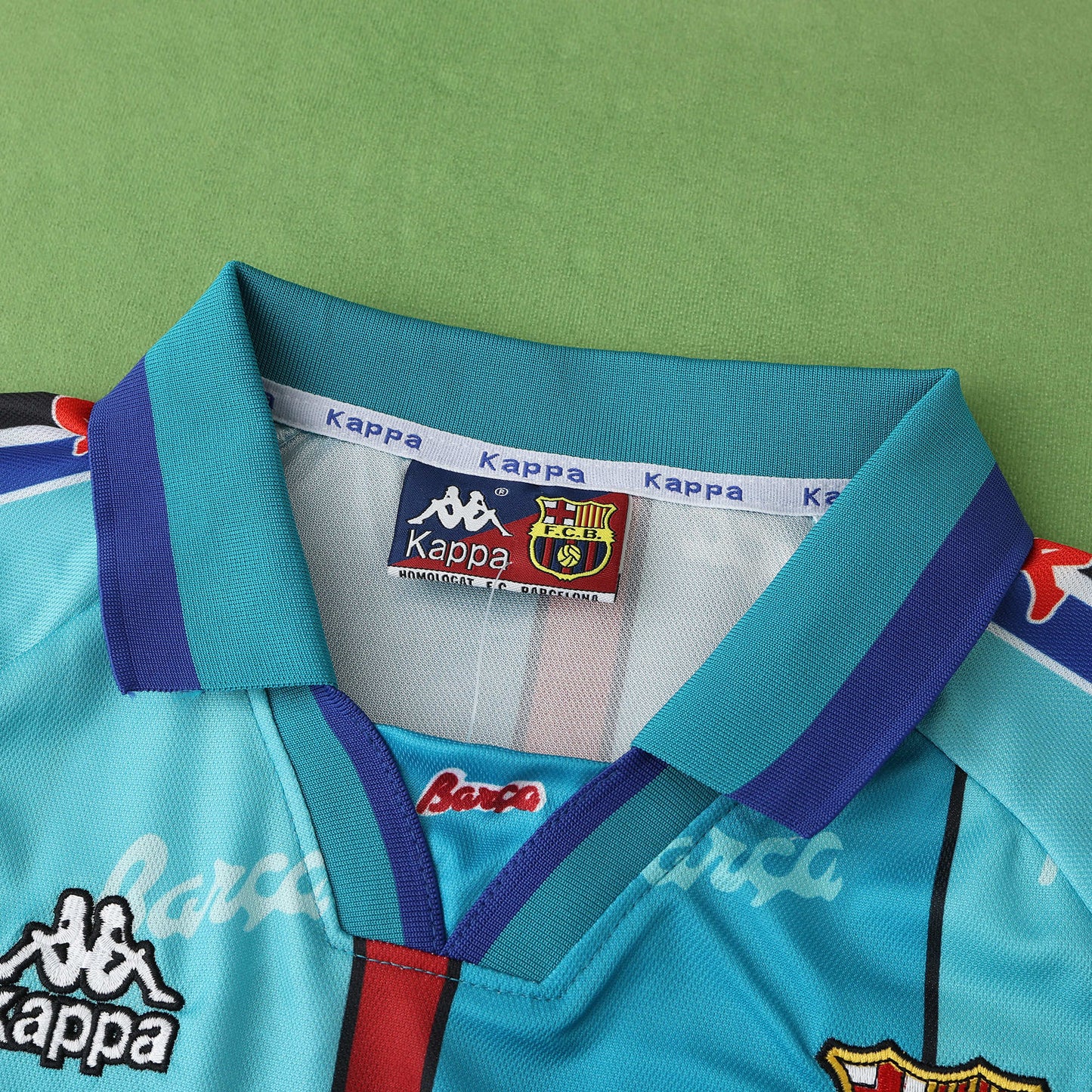 FC Barcelona 1996/97 Away Retro Jersey – Ronaldo #9, Figo #7