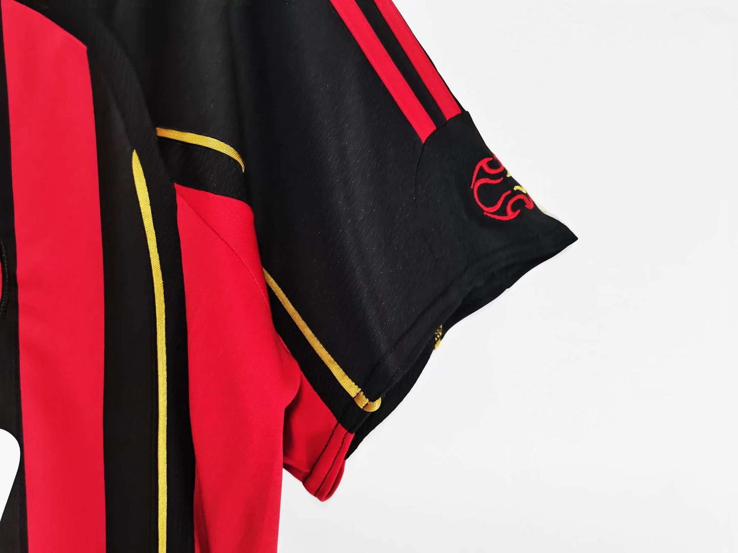 AC Milan 2006/07 Home Football Jersey – Kaka #22, Ronaldinho #80, Maldini #3