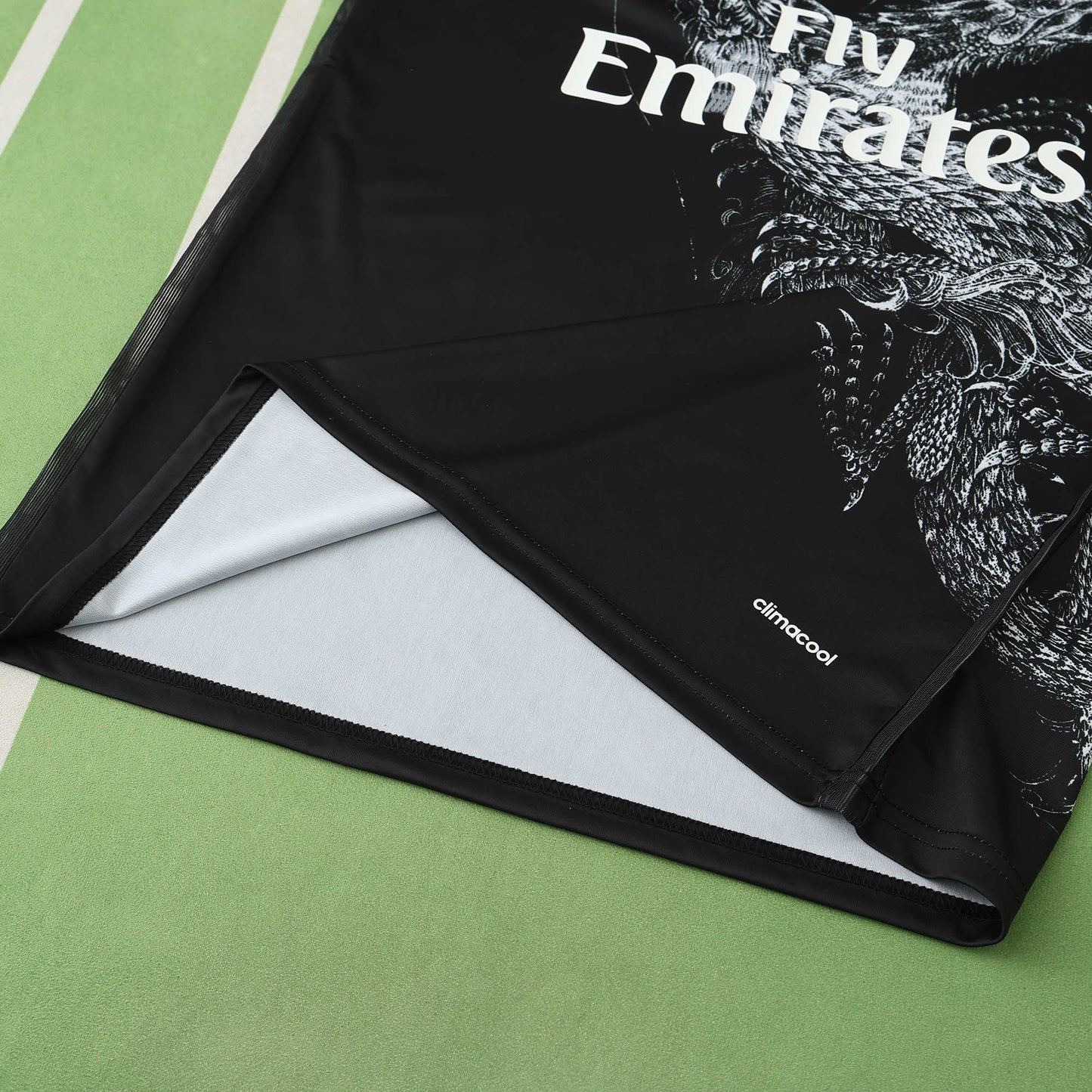Real Madrid 2014/15 Third Retro Jersey – Ronaldo #7, Ramos #4, Modrić #19